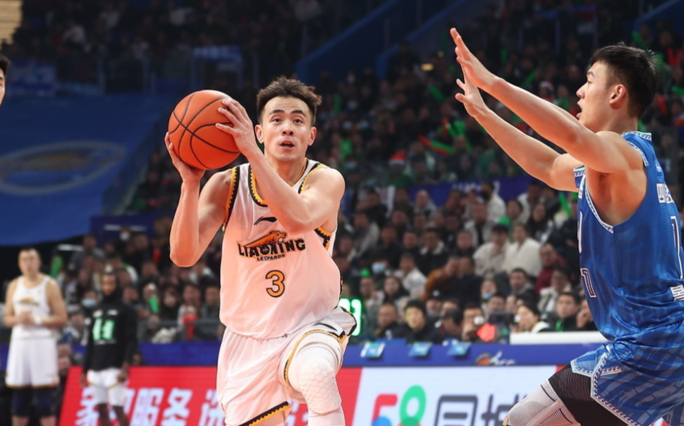 里程碑夜底特律活塞强势反弹，CBA常规赛今晨刷纪录，引发热议，临场指挥获称赞的简单介绍-爱游戏